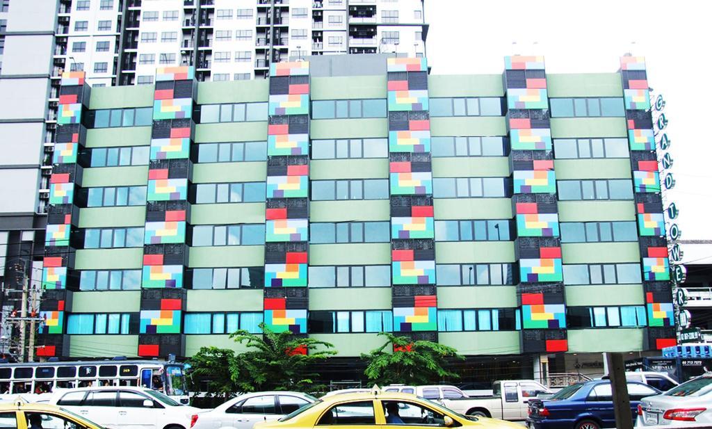 Grand Tower Inn Sathorn Hotel Bangkok Eksteriør bilde